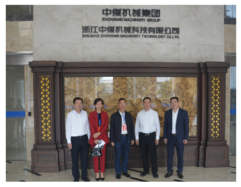 2020年11月27日溫州市政協委員徐揚一行蒞臨我司考察